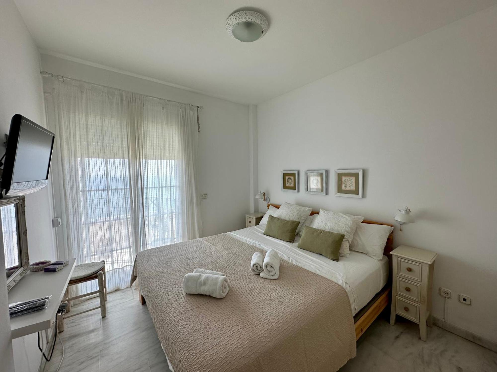 Pepe Beach Vista Al Mar Apartment Estepona Luaran gambar
